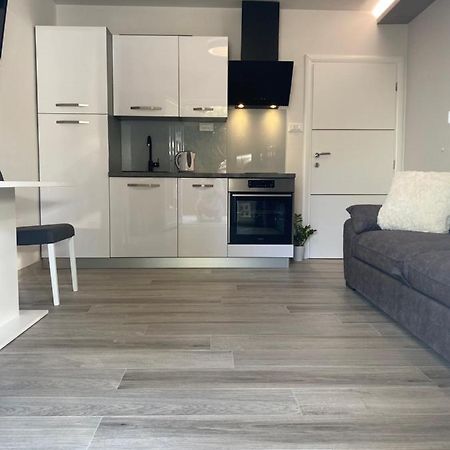 Apartment Bono Baška Voda エクステリア 写真