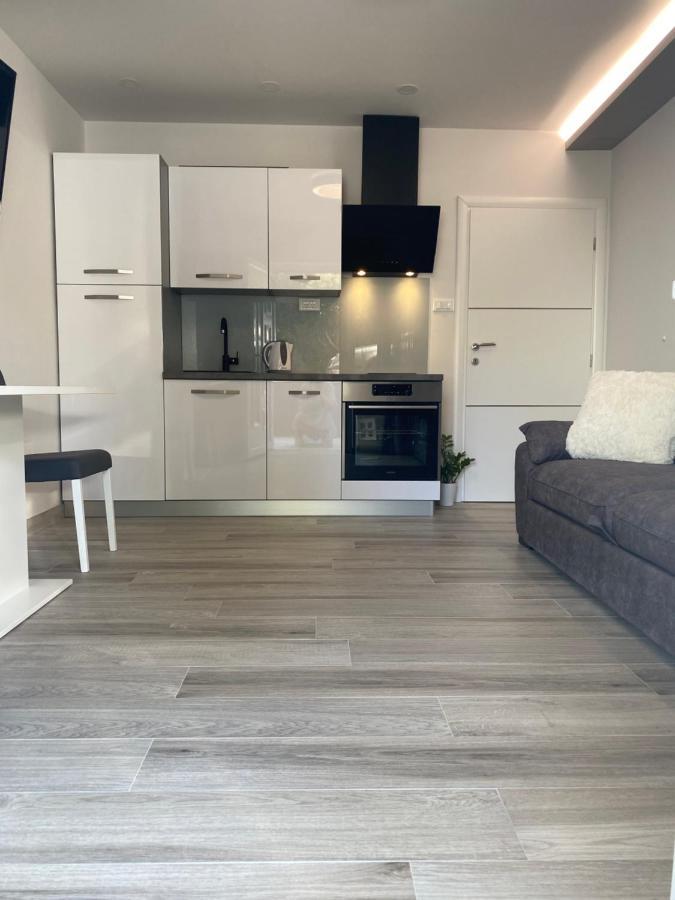Apartment Bono Baška Voda エクステリア 写真