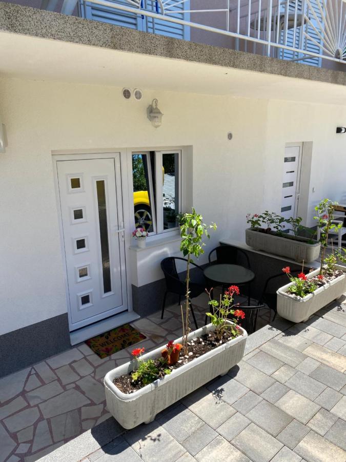 Apartment Bono Baška Voda エクステリア 写真