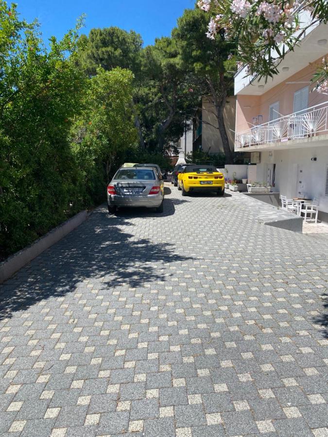 Apartment Bono Baška Voda エクステリア 写真